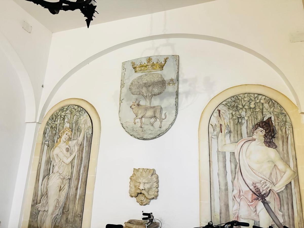 Elegante Appartamento Nel Cuore Del Barocco Lecce Exterior photo